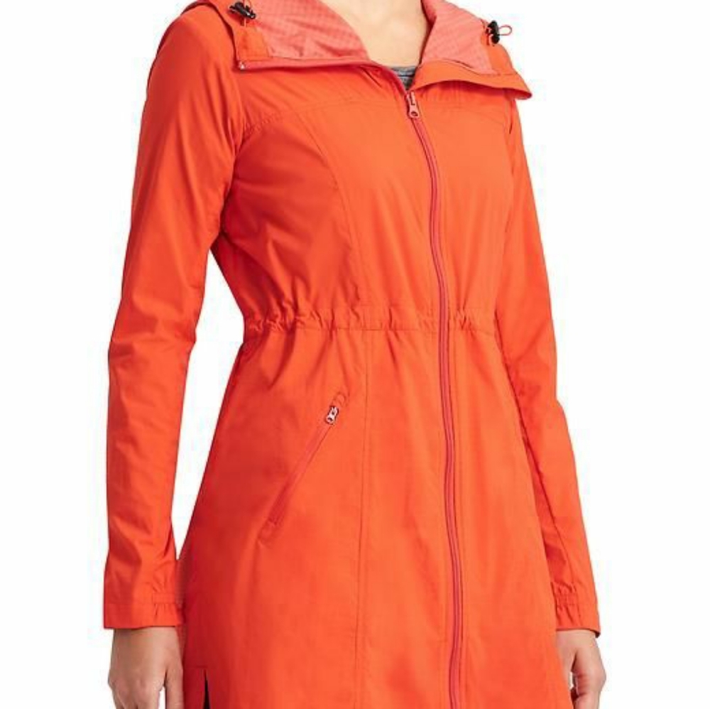 Athleta Overcloud Rain Jacket